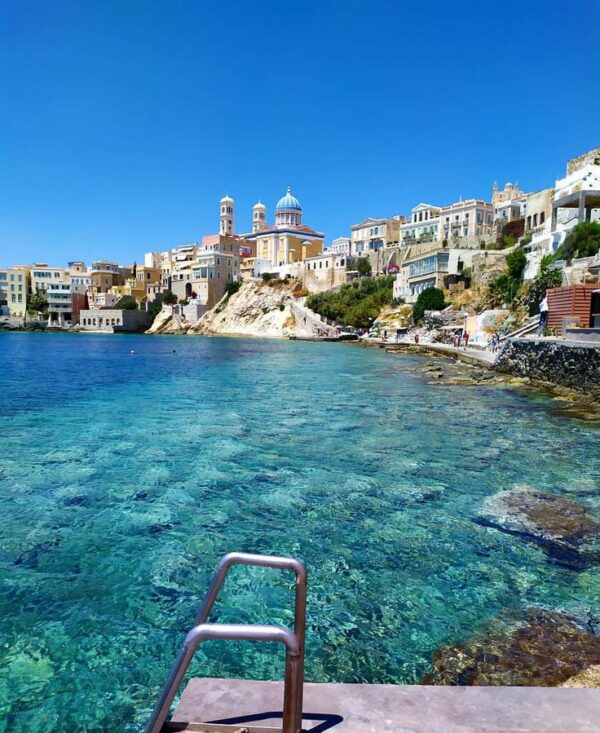 Grieks eiland zonder massatoerisme: Grieks eiland zonder massatoerisme: Syros