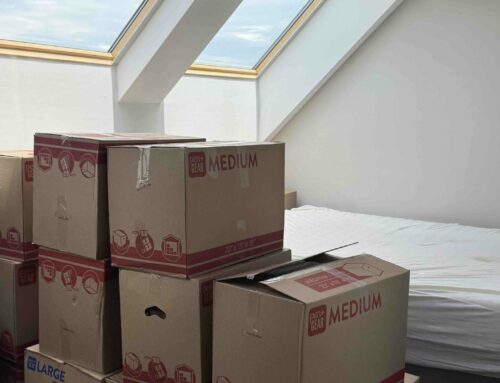 Voor het eerst uit huis? Zó spaar je voor je uitzet